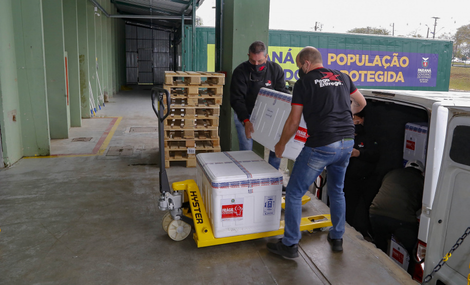 27/07/2021 - Nova remessa de vacinas contra o covid.
Foto Gilson Abreu/AEN