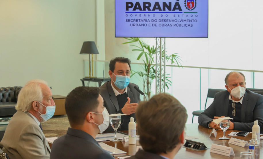 Reunião SEDU Governador Carlos Massa Ratinho Junior faz apresentaçãodo do Banco de Projetos para todos os municipios - Curitiba, 04/08/2021 - .Foto: Ari Dias/ AEN.