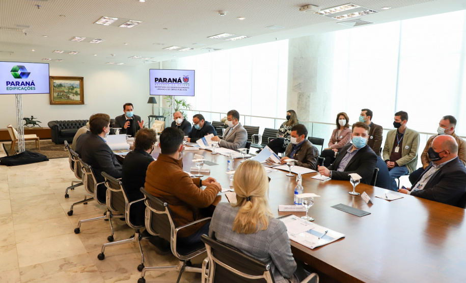 Reunião SEDU Governador Carlos Massa Ratinho Junior faz apresentaçãodo do Banco de Projetos para todos os municipios - Curitiba, 04/08/2021 - .Foto: Ari Dias/ AEN.