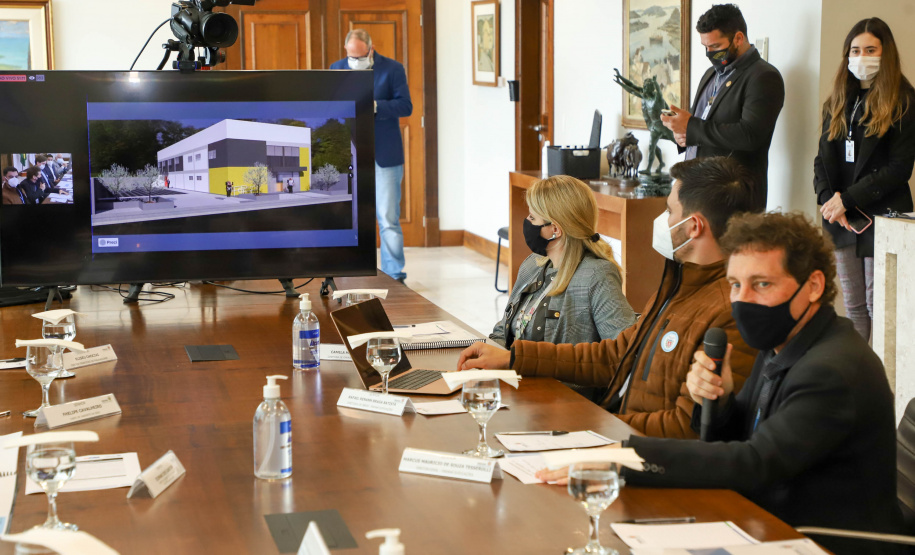 Reunião SEDU Governador Carlos Massa Ratinho Junior faz apresentaçãodo do Banco de Projetos para todos os municipios - Curitiba, 04/08/2021 - .Foto: Ari Dias/ AEN.