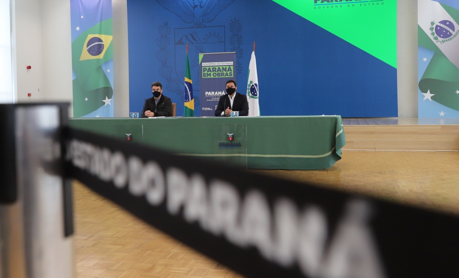 O secretário de Infraestrutura e Logística, Sandro Alex, atende a imprensa nesta quinta-feira (5) para esclarecer a nova modelagem das concessões de rodovias do Paraná.   05/08/2021. Foto: Geraldo Bubniak/AEN