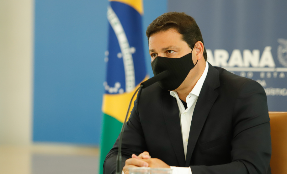 O secretário de Infraestrutura e Logística, Sandro Alex, atende a imprensa nesta quinta-feira (5) para esclarecer a nova modelagem das concessões de rodovias do Paraná. 05/08/2021. Foto: Rodrigo Félix Leal/Infraestrutura