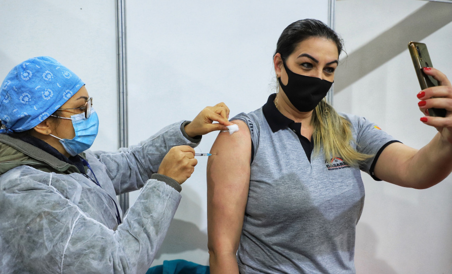 Vacinação em São José dos Pinhais   Foto: Jose Fernando Ogura /AEN