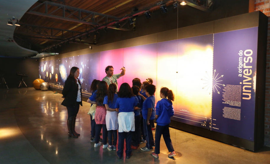 O Parque da Ciência Newton Freire Maia promove nesta sexta-feira (6) mais uma edição da série de lives Noites no Parque. O tema, desta vez, será "Júpiter e Saturno — Gigantes do Sistema Solar". Haverá transmissão em tempo real de imagens dos dois planetas (excepcionalmente proeminentes no céu neste mês de agosto) captadas por telescópios. Foto: José Fernando Ogura/AEN