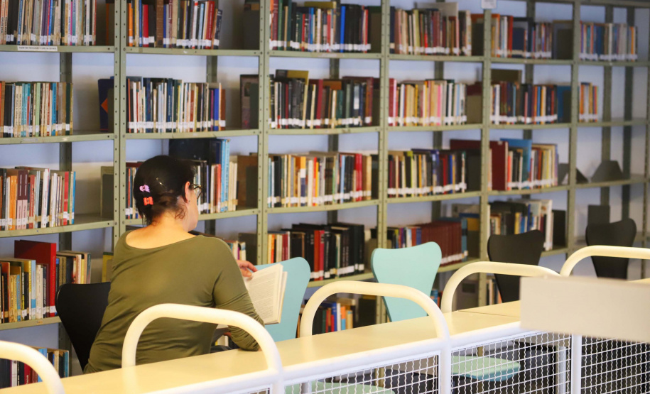 Biblioteca Pública reabre para público com 300 novos títulos disponíveis para empréstimo. Curitiba, 12/03/2019 - Foto: José Fernando Ogura/AEN
