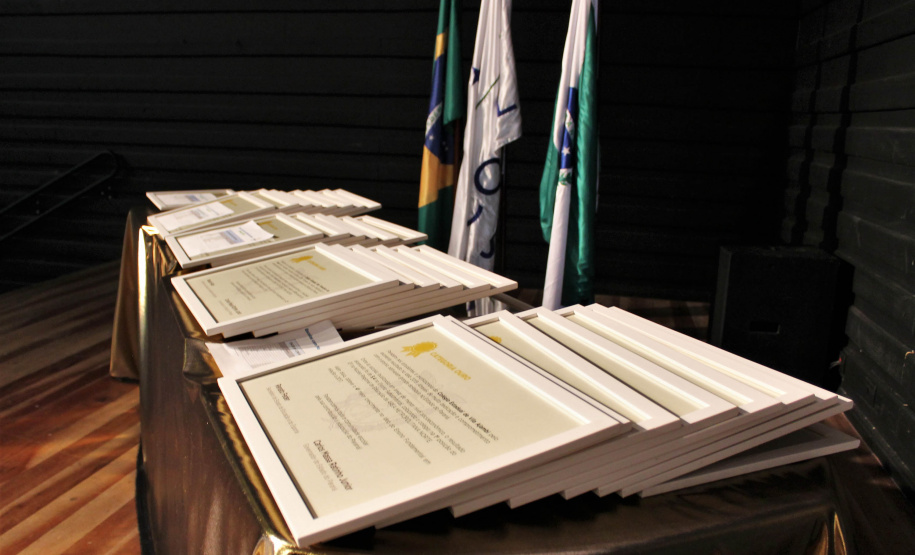 Premiação aconteceu no Centro de Formação dos Profissionais da Educação - Cenforpe, em Pinhais, na RMC  -  curitiba, 06/08/2021  -  Foto: Silvio Turra/Seed