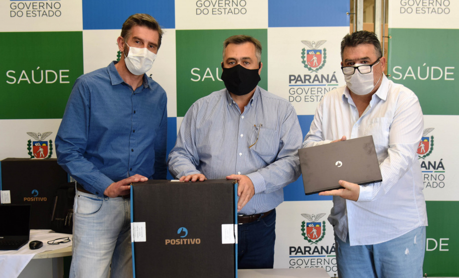 O Governo do Estado vai entregar 1.509 computadores para todas as unidades vinculadas à Secretaria de Estado da Saúde (Sesa), sendo 1.359 máquinas padrão desktop e 150 notebook?s.  -  Curitiba, 09/08/2021  -  Foto: Américo Antonio/SESA