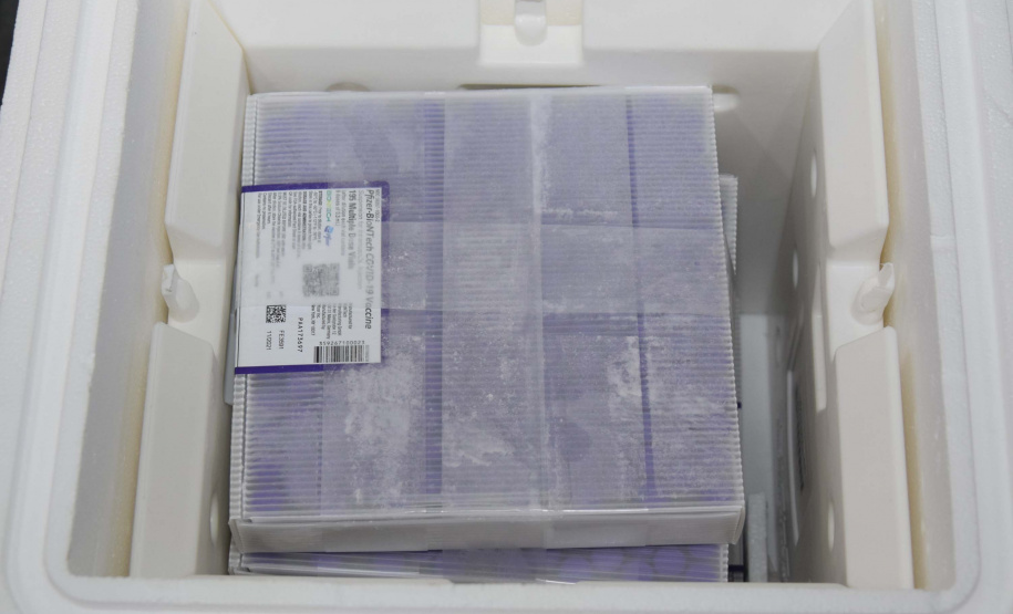 Com novo lote da Pfizer, Paraná recebe todas as 209,1 mil doses desta segunda. Foto: Américo Antonio/SESA