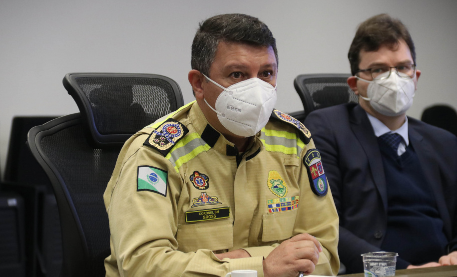 A Secretaria da Segurança Pública do Paraná (Sesp) recebeu, na manhã desta segunda-feira (09/08), a visita do Secretário de Operações Integradas (SEOPI) do Ministério da Justiça, Alfredo de Souza Lima Coelho Carrijo, para conhecer a estrutura da Pasta e fazer uma reunião técnica com intuito de reforçar a integração com o estado do Paraná. - Curitiba, 09/08/2021  -  Foto: SESP-PR