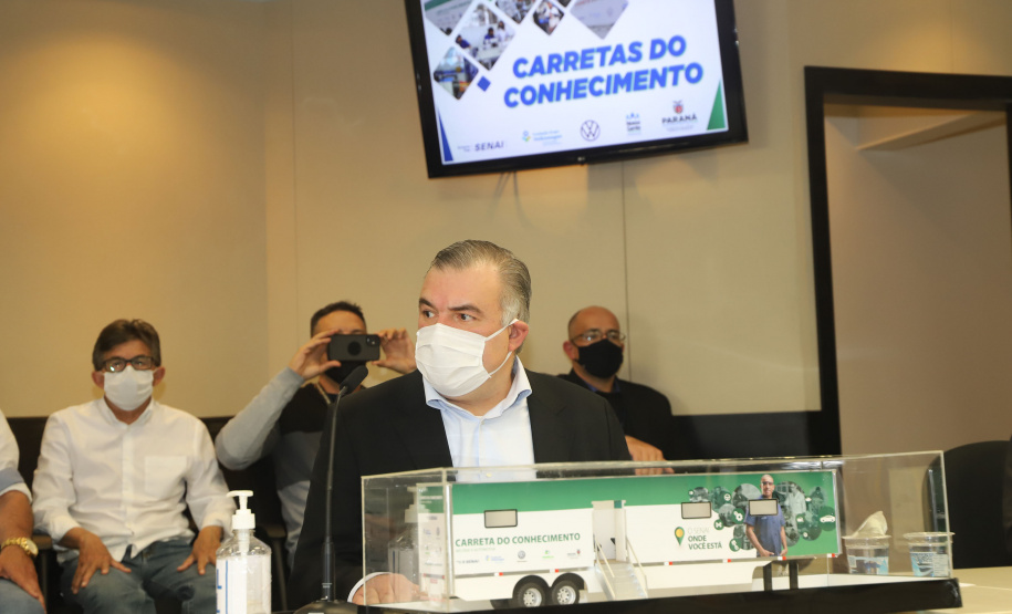 O Governo do Estado vai levar o programa Carretas do Conhecimento para 36 municípios a partir de 27 de setembro. A iniciativa, que oportuniza cursos gratuitos de formação profissional, tem qualificado mão de obra para ocupar vagas disponíveis nas diversas regiões do Paraná.  -  Curitiba, 10/08/2021  -  Foto: SEJUF