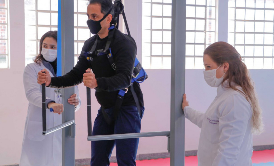 Ambulatório de Reabilitação da UEPG desenvolve guindaste para tratamento de pacientes  -  Ponta Grossa, 10/08/2021  -  Foto: Jéssica Natal/UEPG