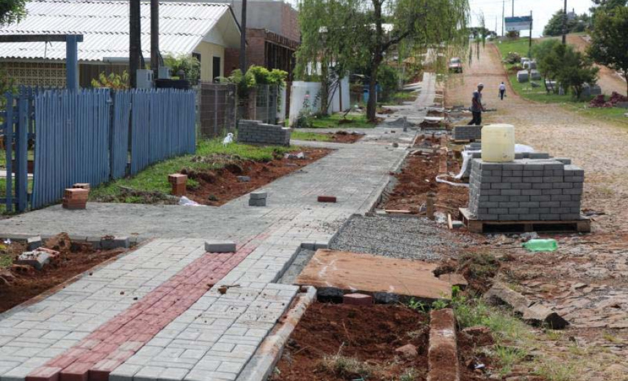 O Governo do Paraná efetuou pagamentos, que somados, chegam aos R$ 30.854.362,69 para ações ao desenvolvimento urbano em 14 dos Municípios que integram a Associação dos Municípios do Centro do Paraná (AMOCENTRO). - curitiba, 10/08/2021 - Foto: SEDU