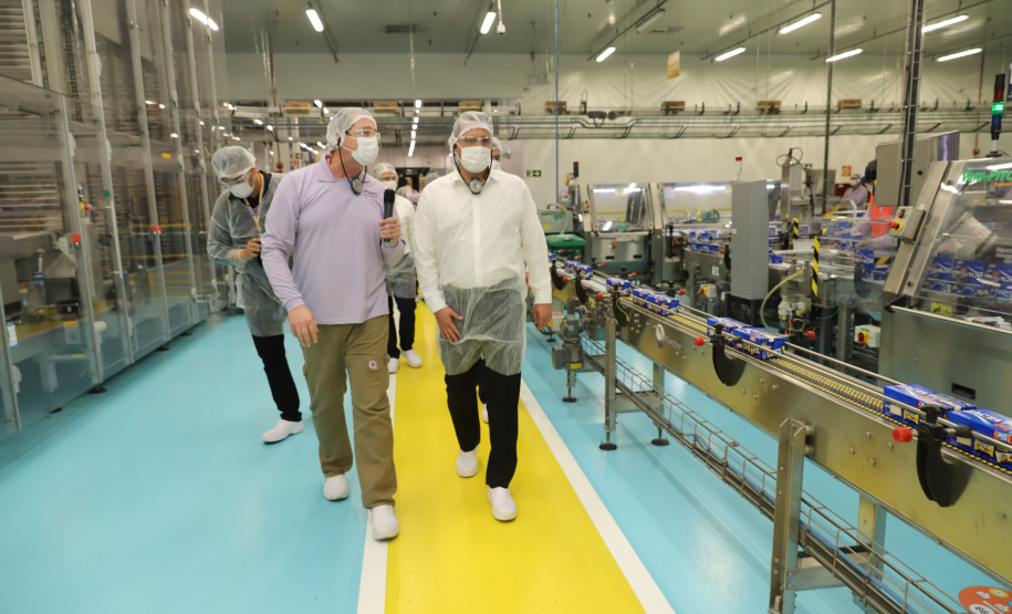 Mondelez O governador Carlos Massa Ratinho Junior visita  nesta terça-feira (10) ,  a empresa Mondelez na Cidade Industrial de Curitiba. Curitiba, 10/08/2021. Foto: Geraldo Bubniak/AEN