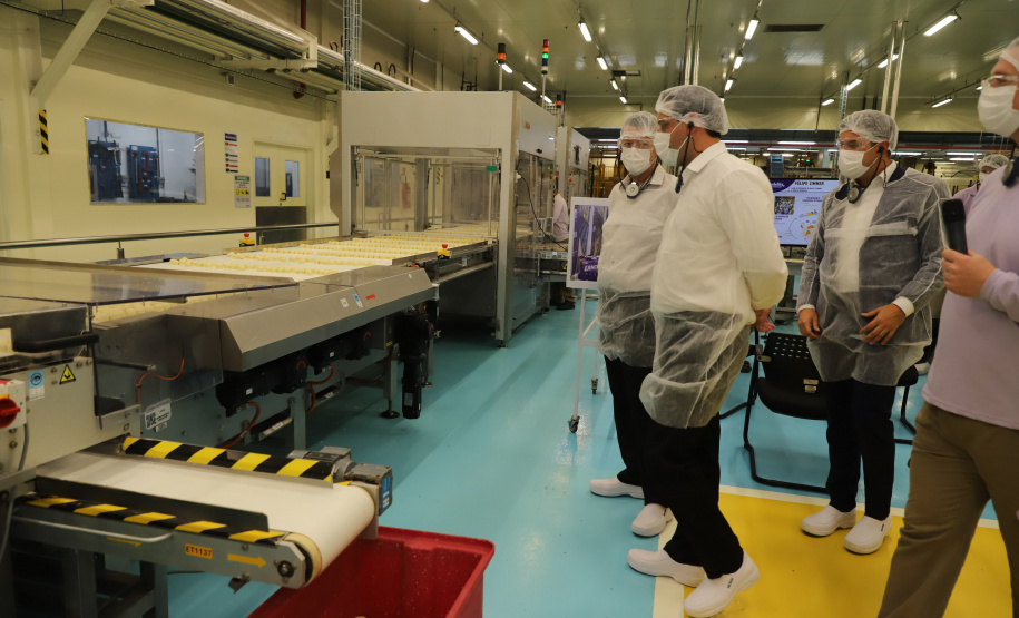 Mondelez O governador Carlos Massa Ratinho Junior visita  nesta terça-feira (10) ,  a empresa Mondelez na Cidade Industrial de Curitiba. Curitiba, 10/08/2021. Foto: Geraldo Bubniak/AEN