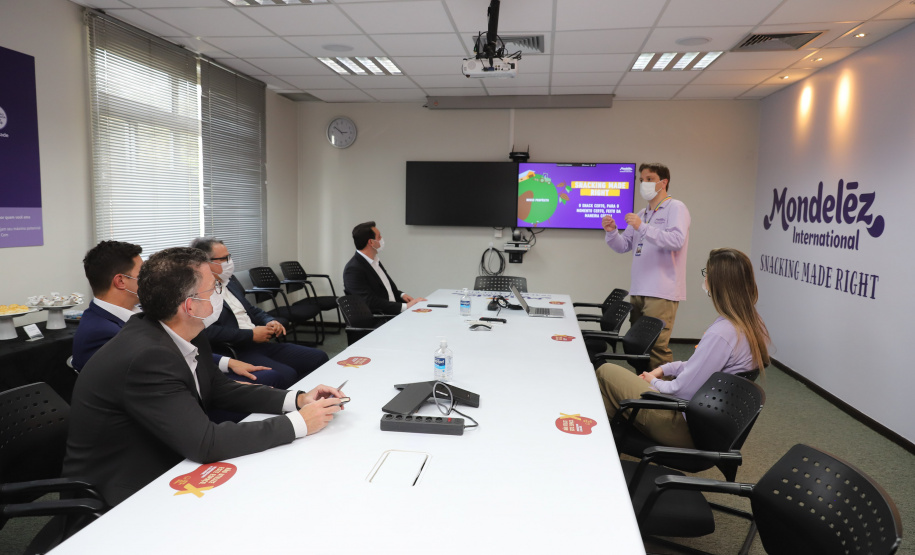 Mondelez O governador Carlos Massa Ratinho Junior visita  nesta terça-feira (10) ,  a empresa Mondelez na Cidade Industrial de Curitiba. Curitiba, 10/08/2021. Foto: Geraldo Bubniak/AEN