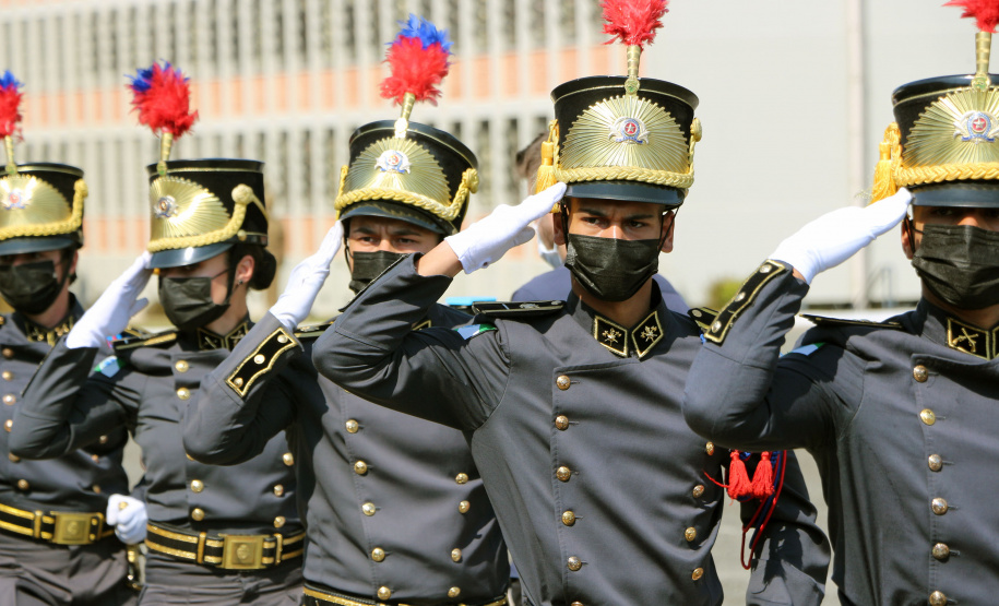 Aniversário de 167 anos da Polícia Militar é marcado com entrega de medalhas e comemoração do Espadim Tiradentes. Foto:Soldado Adilson Voinaski Afonso