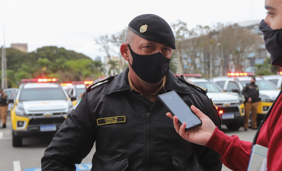 Entrega Viaturas O Governo do Paraná reforça o planejamento de renovação da frota de veículos das forças de segurança pública. Nesta quarta-feira (11), o governador Carlos Massa Ratinho Junior entregou novas viaturas para a Policia Militar, Policia Civil e Corpo de Bombeiros. Na foto, o coronel Hudson Leôncio Teixeira . Curitiba, 11/08/2021. Foto: Geraldo Bubniak/AEN