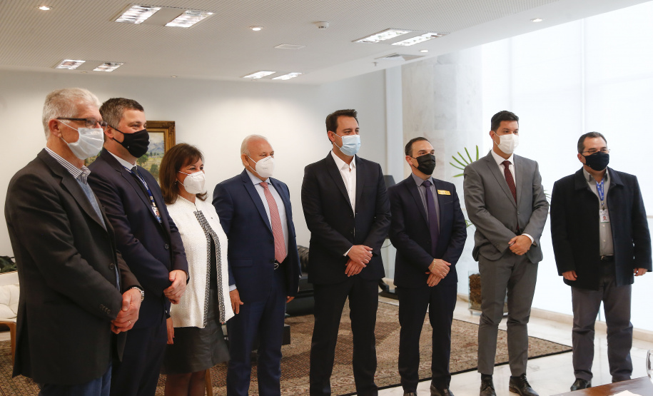 Estado e Receita Federal discutem implantação de Porto Seco em Santo Antônio do Sudoeste
Foto: Jonathan Campos/AEN