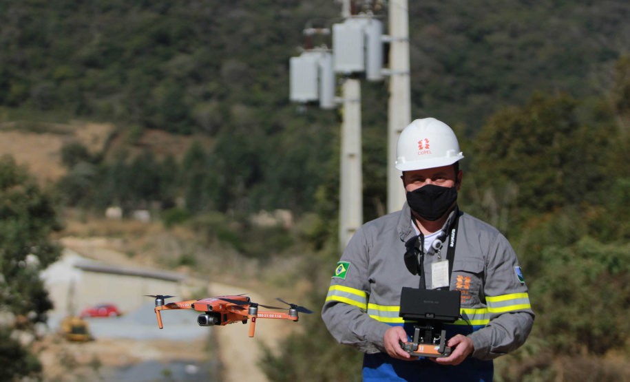 Copel amplia uso de drones para inspeção de redes de energia. Foto:Alessandro Vieira/AEN