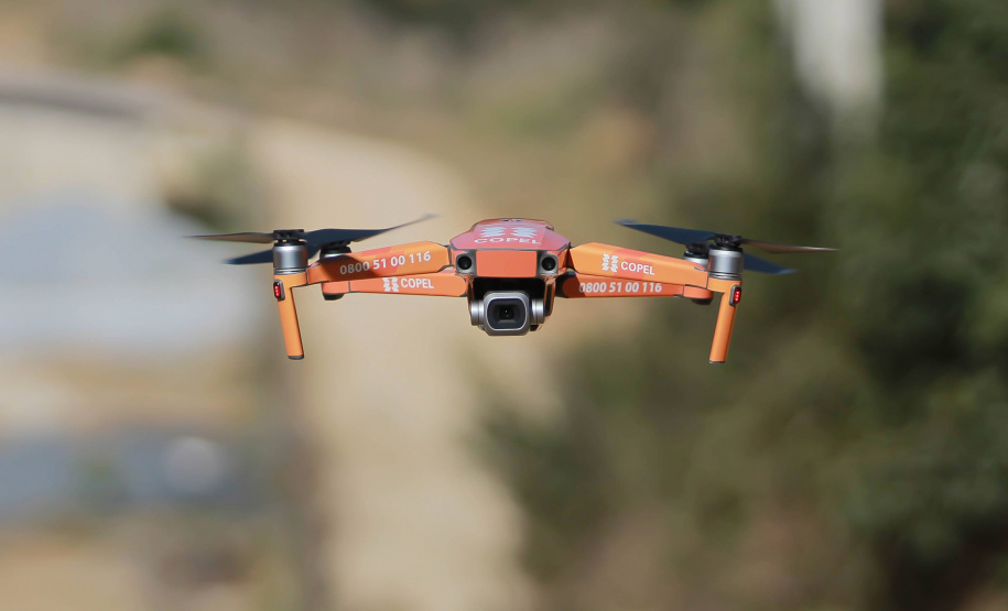 Copel amplia uso de drones para inspeção de redes de energia. Foto:Alessandro Vieira/AEN