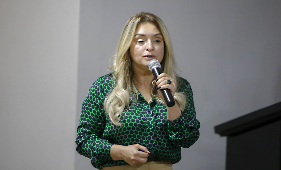 102.08.20201 Governador Carlos Massa Ratinho Junior em reunião com entidades do setor produtivo de Londrina com Marcia Manfrin, presidente da Acil
Foto Gilson Abreu/AEN