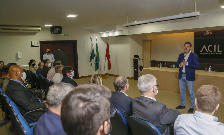 102.08.20201 Governador Carlos Massa Ratinho Junior em reunião com entidades do setor produtivo de Londrina
Foto Gilson Abreu/AEN