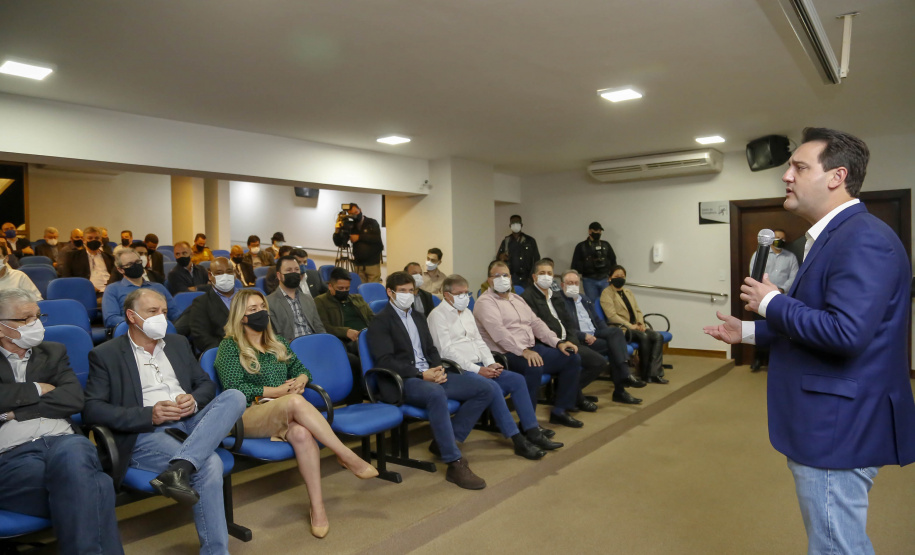 102.08.20201 Governador Carlos Massa Ratinho Junior em reunião com entidades do setor produtivo de Londrina
Foto Gilson Abreu/AEN