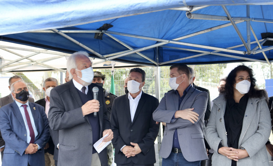 Vice-governador entrega seis veículos para operações da PM no Litoral  Foto: Camila Tonett/Vicegovernadoria