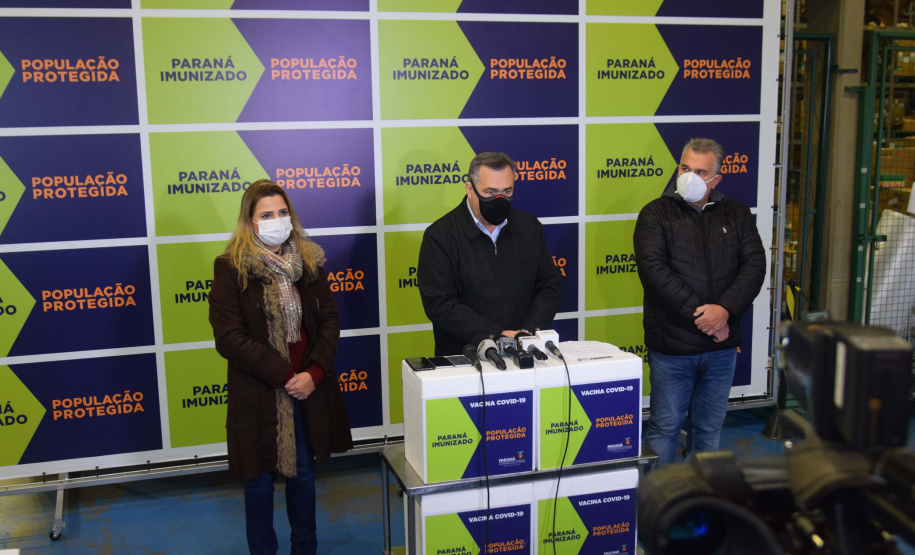 Paraná recebe mais 191,4 mil vacinas contra a Covid-19; distribuição começa neste sábado. Foto: Américo Antonio/SESA
