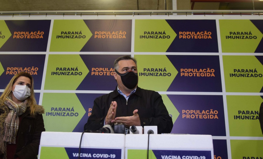 Paraná recebe mais 191,4 mil vacinas contra a Covid-19; distribuição começa neste sábado. Foto: Américo Antonio/SESA