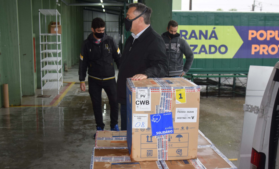 Paraná recebe mais 191,4 mil vacinas contra a Covid-19; distribuição começa neste sábado. Foto: Américo Antonio/SESA