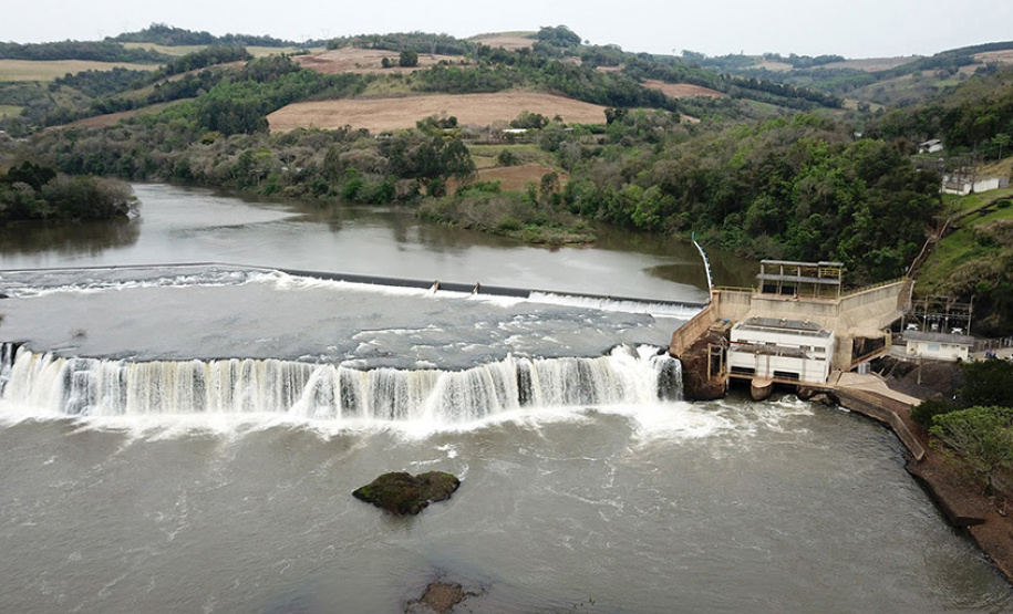 A Copel iniciou a modernização da Central Geradora Hidrelétrica (CGH) Chopim I ? primeira usina construída pela empresa durante a concepção do plano de eletrificação do Paraná, entre os anos de 1961 e 1965. Pequena para os padrões atuais, a usina Chopim I teve um papel muito relevante no desenvolvimento dos municípios do sudoeste do Estado quando começou a operar, em 1963.    -  Curitibq, 13/08/2021  -  Foto: Copel