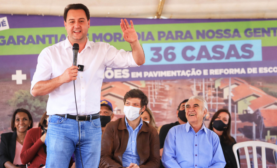 Governador Carlos Massa Ratinho Junior entrega moradias em Itaguajé - Itaguajé, 13/08/2021 - Foto: José Fernando Ogura/AEN