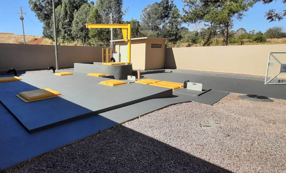 A Sanepar acaba de concluir as obras de implantação das redes coletoras e da estação elevatória de esgoto que vão atender os moradores dos bairros Santos Dumont e Aeroporto, em Cascavel.  - Cascavel, 13/08/2021  -  Foto: Sanepar