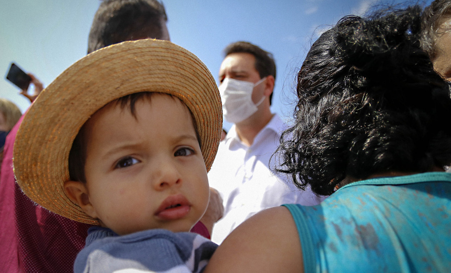 13.08.2021 Em Centenário do Sul, governador Carlos Massa Ratinho Junior entrega 30 casas populares gratuitamente a famílias em vulnerabilidade social
Foto Gilson Abreu/AEN