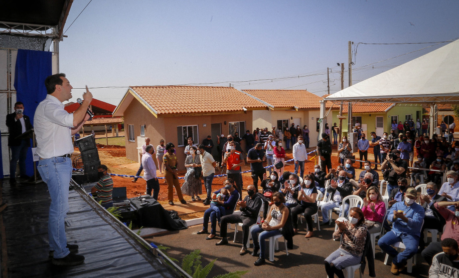 13.08.2021 Em Centenário do Sul, governador Carlos Massa Ratinho Junior entrega 30 casas populares gratuitamente a famílias em vulnerabilidade social
Foto Gilson Abreu/AEN