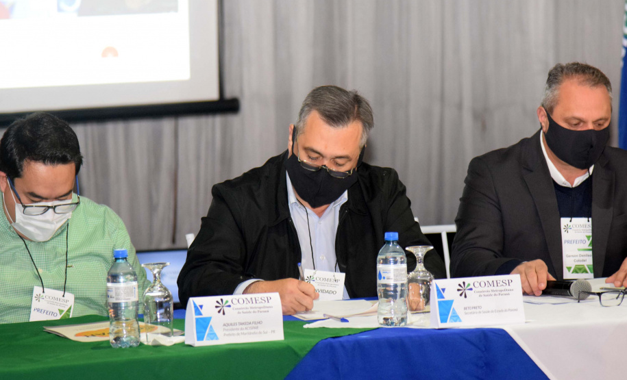 O secretário de Estado da Saúde, Beto Preto, participou nesta sexta-feira (13) de um seminário realizado pelo Consórcio Metropolitano de Saúde do Paraná (Comesp) e anunciou a construção de dois Ambulatórios Médicos de Especialidades (AME’s), um em Colombo (para atendimento a Região Norte) e outro em São José dos Pinhais (Sul), na Região Metropolitana de Curitiba (RMC).. Foto: Américo Antonio/SESA