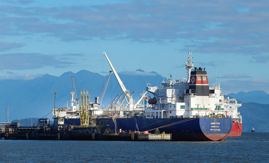 Movimentação geral de cargas cresce 13% em julho nos Portos do Paraná - Foto: Rodrigo Félix Leal