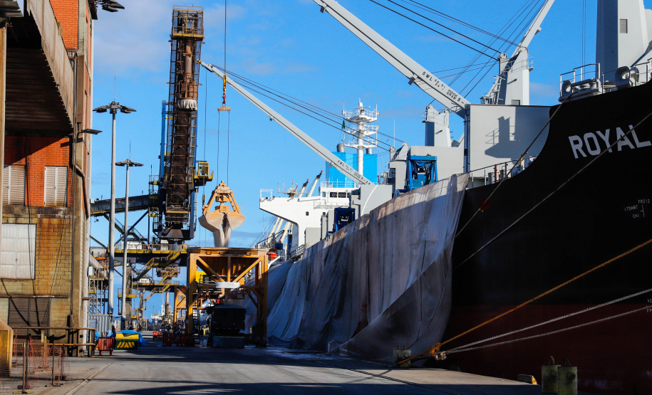 Movimentação geral de cargas cresce 13% em julho nos Portos do Paraná - Foto: Rodrigo Félix Leal