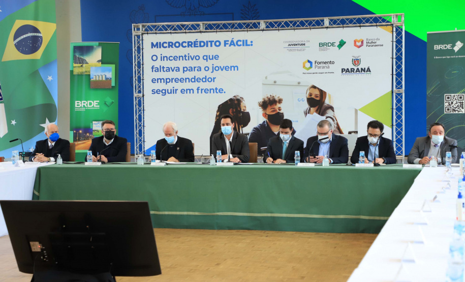 Governador Carlos Massa Ratinho Junior lança Programa de Microcrédito para Jovens Empreendedores. Palácio Iguaçu, 16/08/2021.Foto: José Fernando Ogura/AEN