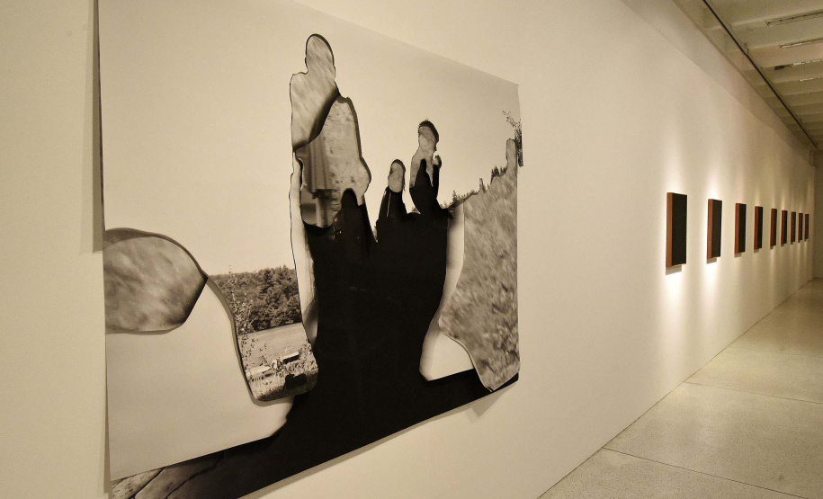 Obra de Julia Kater na exposição Breu (MON, 2018) Foto:Kraw Penas/SEEC