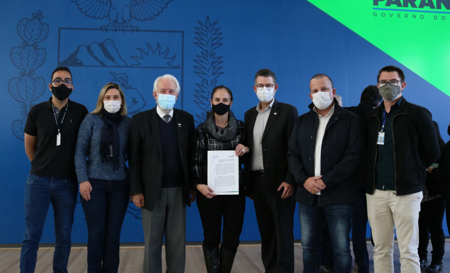 Lançado nesta segunda-feira (16) pelo vice-governador Darci Piana, a poroposta do Programa de Apoio às Vocações Regionais Sustentáveis (VRS) é agregar valor e abrir mercados a produtos típicos paranaenses, produzidos de forma sustentável e de maneira tradicional. Foto: Camila Tonett