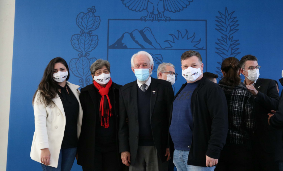 Lançado nesta segunda-feira (16) pelo vice-governador Darci Piana, a poroposta do Programa de Apoio às Vocações Regionais Sustentáveis (VRS) é agregar valor e abrir mercados a produtos típicos paranaenses, produzidos de forma sustentável e de maneira tradicional. Foto: Camila Tonett