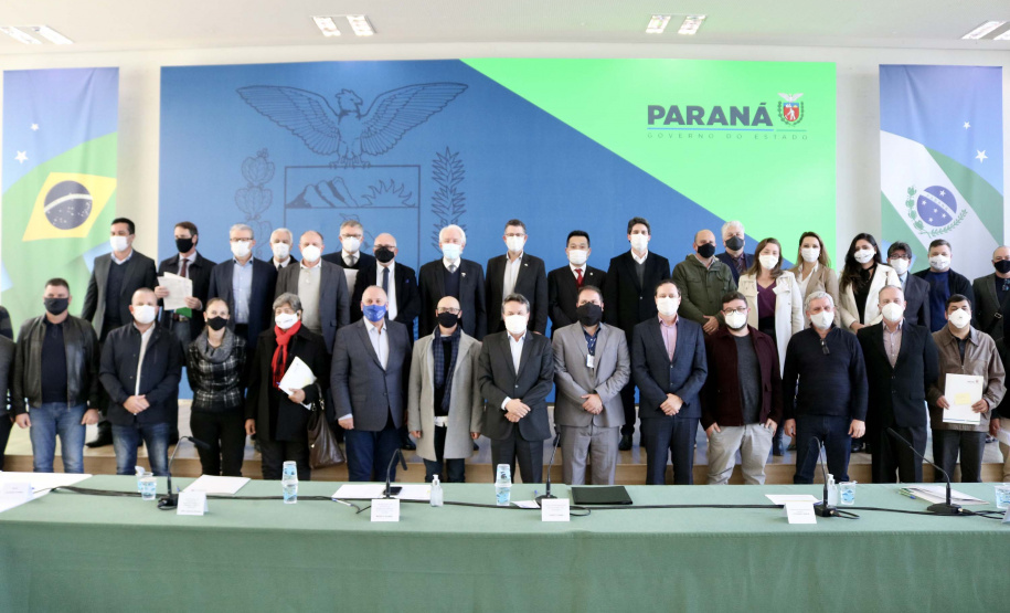 Lançado nesta segunda-feira (16) pelo vice-governador Darci Piana, a poroposta do Programa de Apoio às Vocações Regionais Sustentáveis (VRS) é agregar valor e abrir mercados a produtos típicos paranaenses, produzidos de forma sustentável e de maneira tradicional. Foto: Camila Tonett