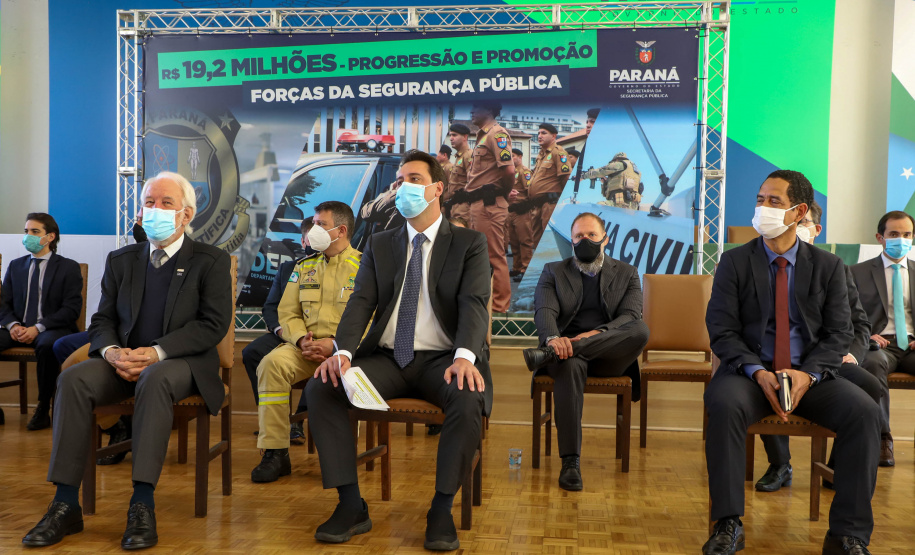 Segurança O governador Carlos Massa Ratinho Junior anuncia nesta terça-feira (17) o pagamento das promoções e progressões dos profissionais vinculados à Secretaria de Estado da Segurança Pública.Foto: Ari Dias/ AEN.
