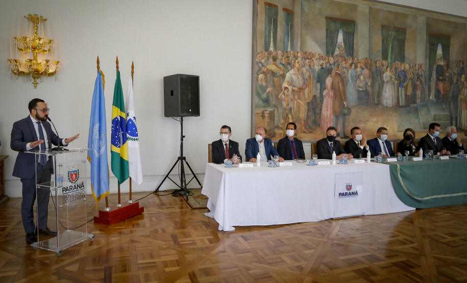 Governador Carlos Massa Ratinho Junior, durante cerimônia de posse do advogado paranaense Tracy Reinaldet, como representante brasileiro no Comitê Permanente da América Latina para a Prevenção do Crime (COPLAD), da ONU. - Curitiba, 17/08/2021 - Foto Gilson Abreu/AEN