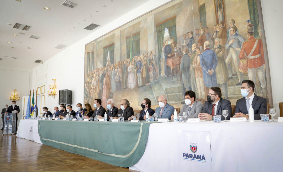 Governador Carlos Massa Ratinho Junior, durante cerimônia de posse do advogado paranaense Tracy Reinaldet, como representante brasileiro no Comitê Permanente da América Latina para a Prevenção do Crime (COPLAD), da ONU. - Curitiba, 17/08/2021 - Foto Gilson Abreu/AEN