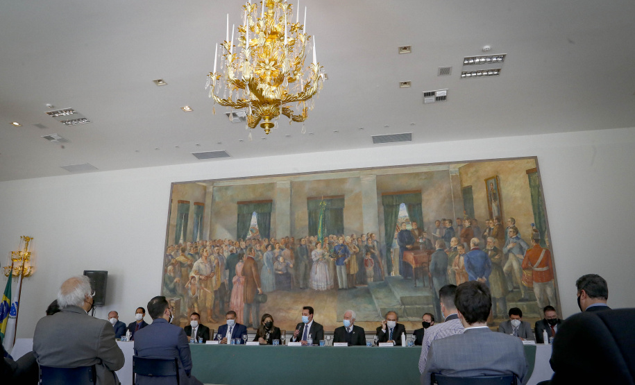 Governador Carlos Massa Ratinho Junior, durante cerimônia de posse do advogado paranaense Tracy Reinaldet, como representante brasileiro no Comitê Permanente da América Latina para a Prevenção do Crime (COPLAD), da ONU. - Curitiba, 17/08/2021 - Foto Gilson Abreu/AEN