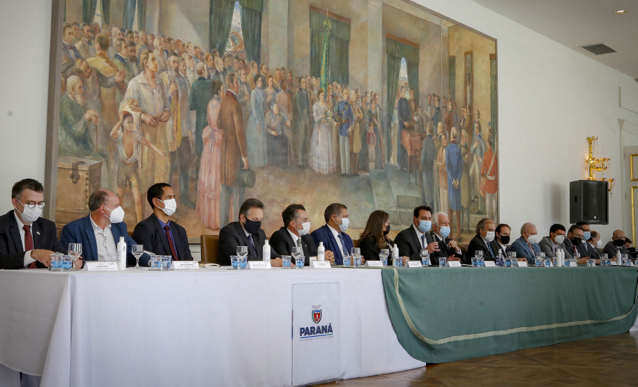 Governador Carlos Massa Ratinho Junior, durante cerimônia de posse do advogado paranaense Tracy Reinaldet, como representante brasileiro no Comitê Permanente da América Latina para a Prevenção do Crime (COPLAD), da ONU. - Curitiba, 17/08/2021 - Foto Gilson Abreu/AEN