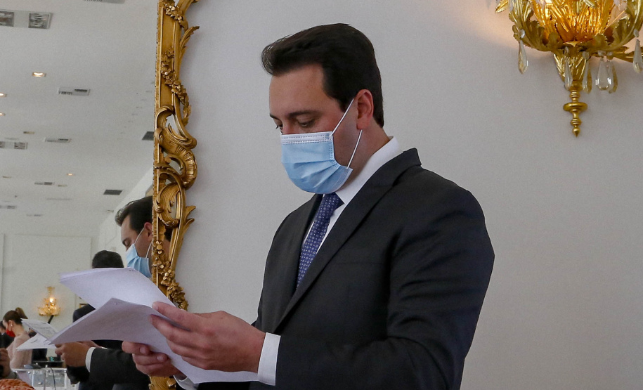 Governador Carlos Massa Ratinho Junior, durante cerimônia de posse do advogado paranaense Tracy Reinaldet, como representante brasileiro no Comitê Permanente da América Latina para a Prevenção do Crime (COPLAD), da ONU. - Curitiba, 17/08/2021 - Foto Gilson Abreu/AEN